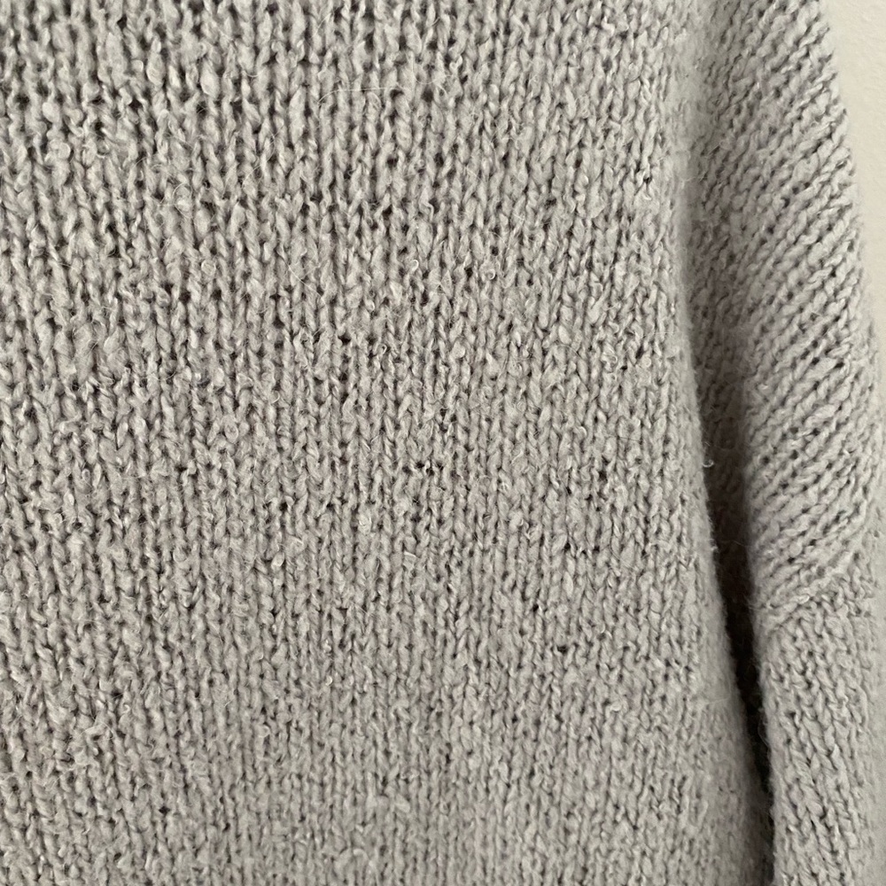 Aerie Oversized Gray Sweater - Picture 5 of 9